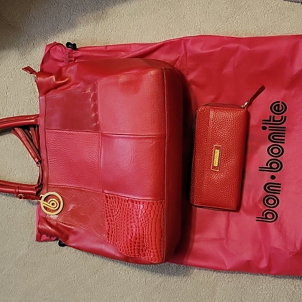 Bonbonite Handbag and wallet